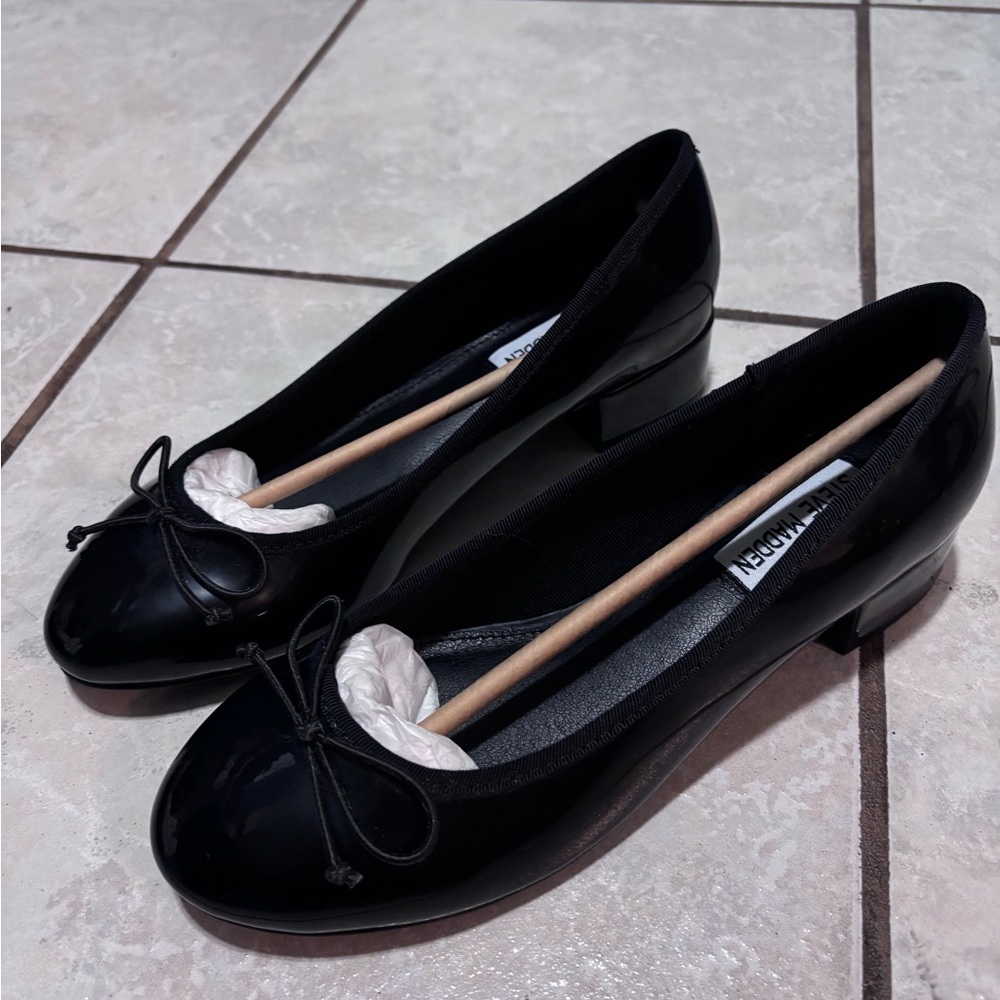 Steve Madden “Cherish”